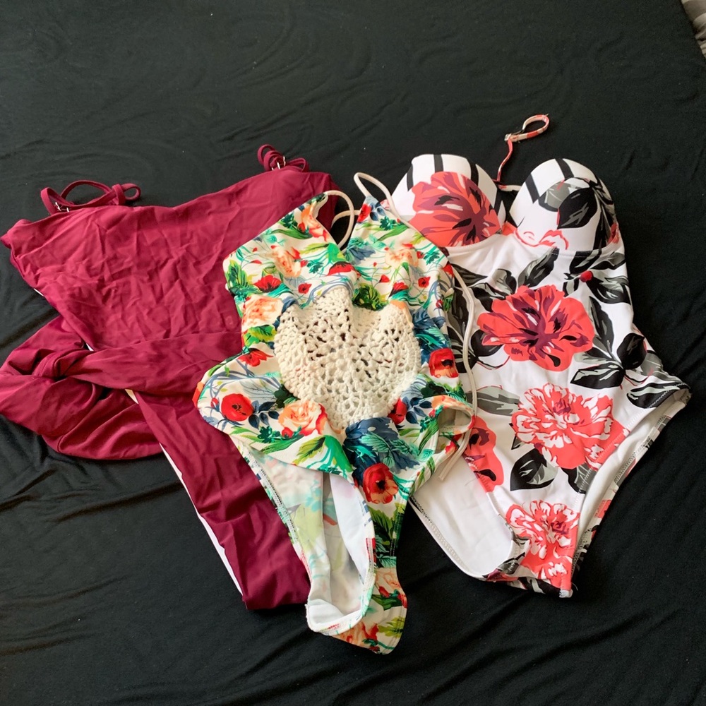 Bundle of swimsuit one piece